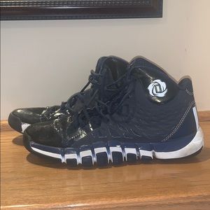 Navy Blue basketball shoes